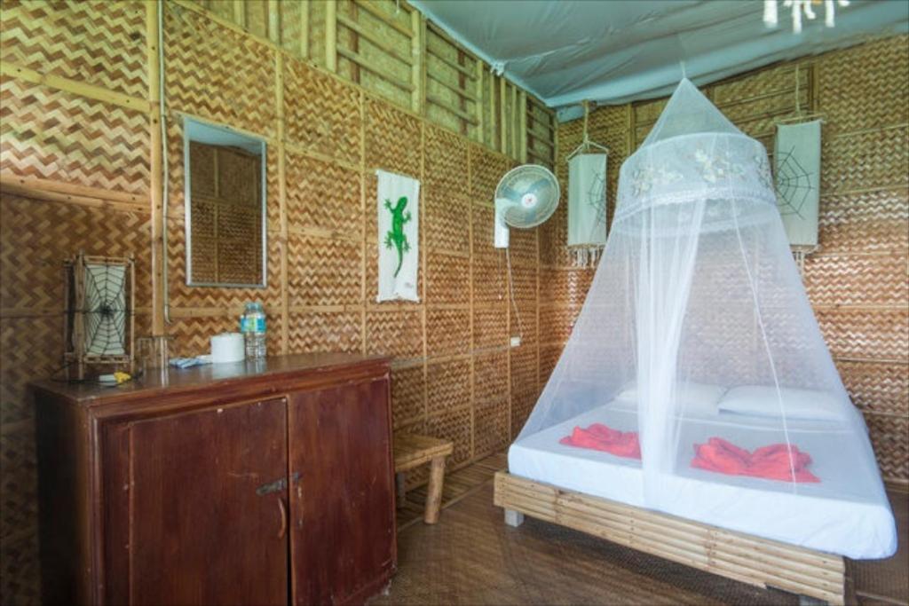 Spiderhouse Resort Yapak Eksteriør billede