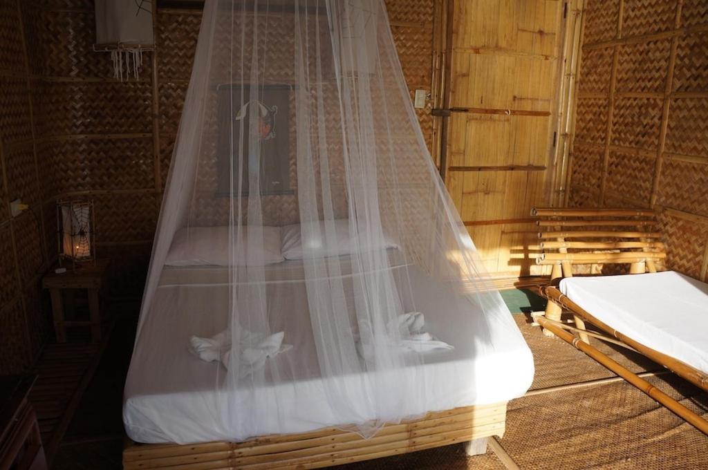 Spiderhouse Resort Yapak Eksteriør billede